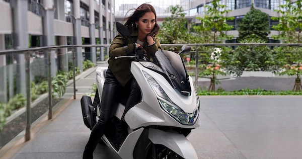Awal 2023, Honda PCX 160 Termurah Dibanderol Rp32 Jutaan
